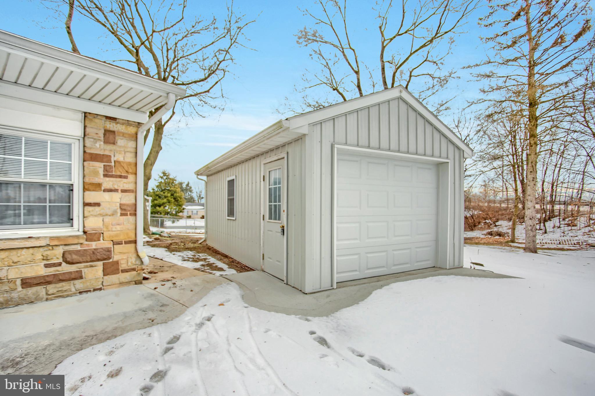 BASIN HILL HEIGHTS - Residential