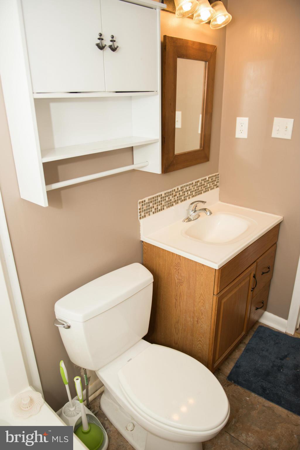 OAKRIDGE / COUNTRY RIDGE - Residential