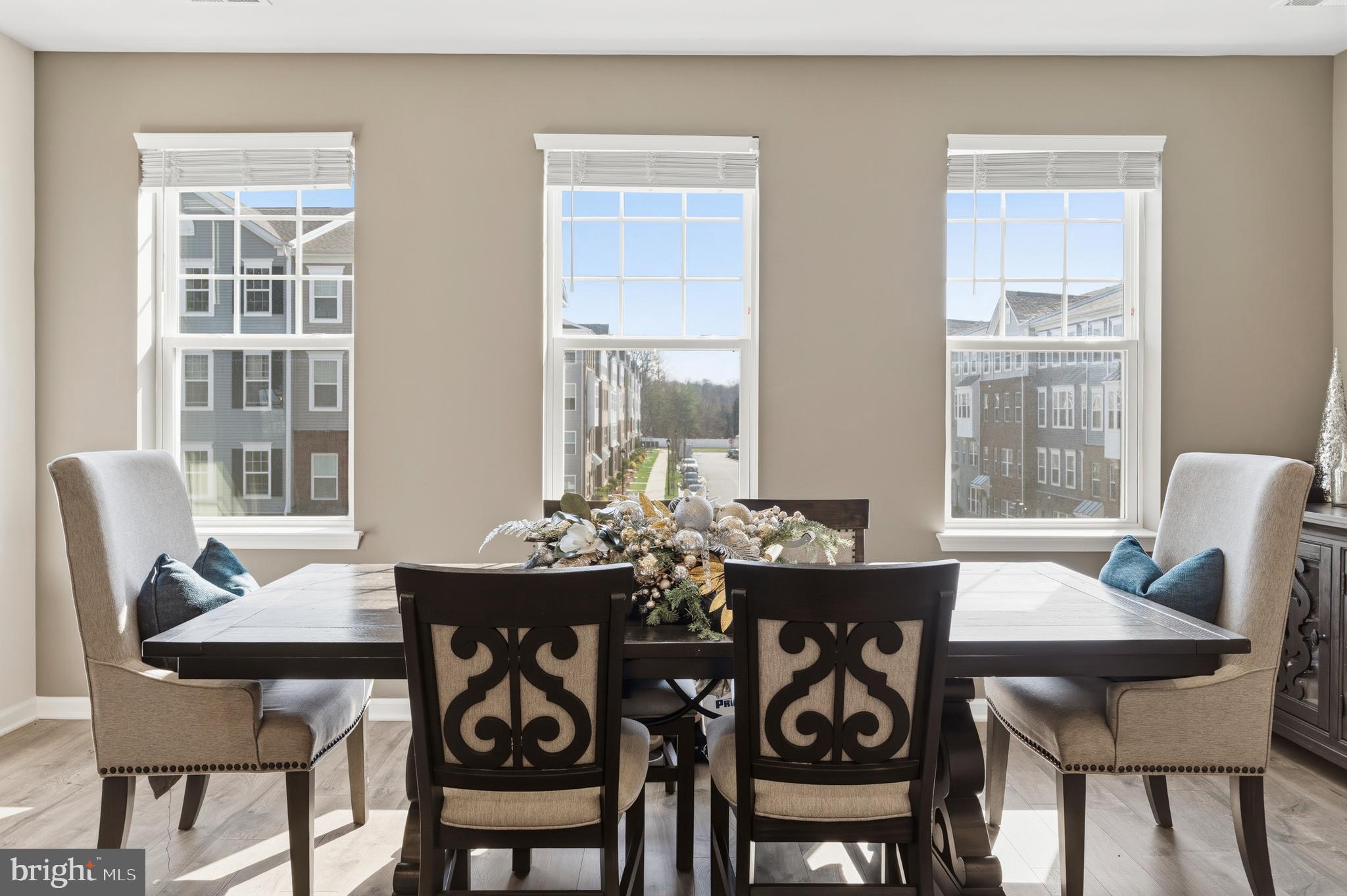 GLENN DALE COMMONS - Residential