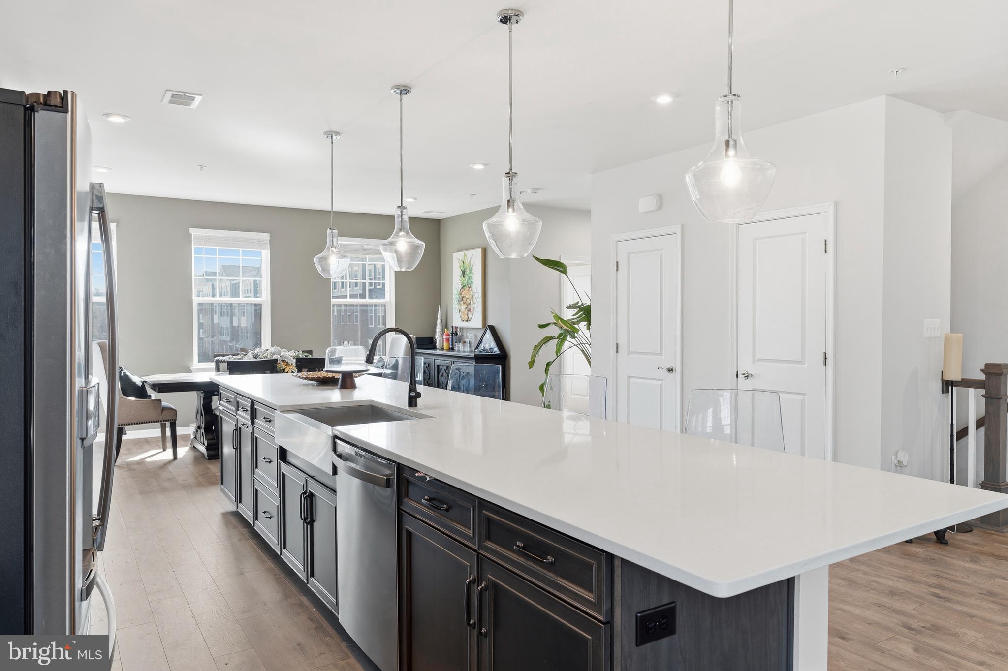 GLENN DALE COMMONS - Residential