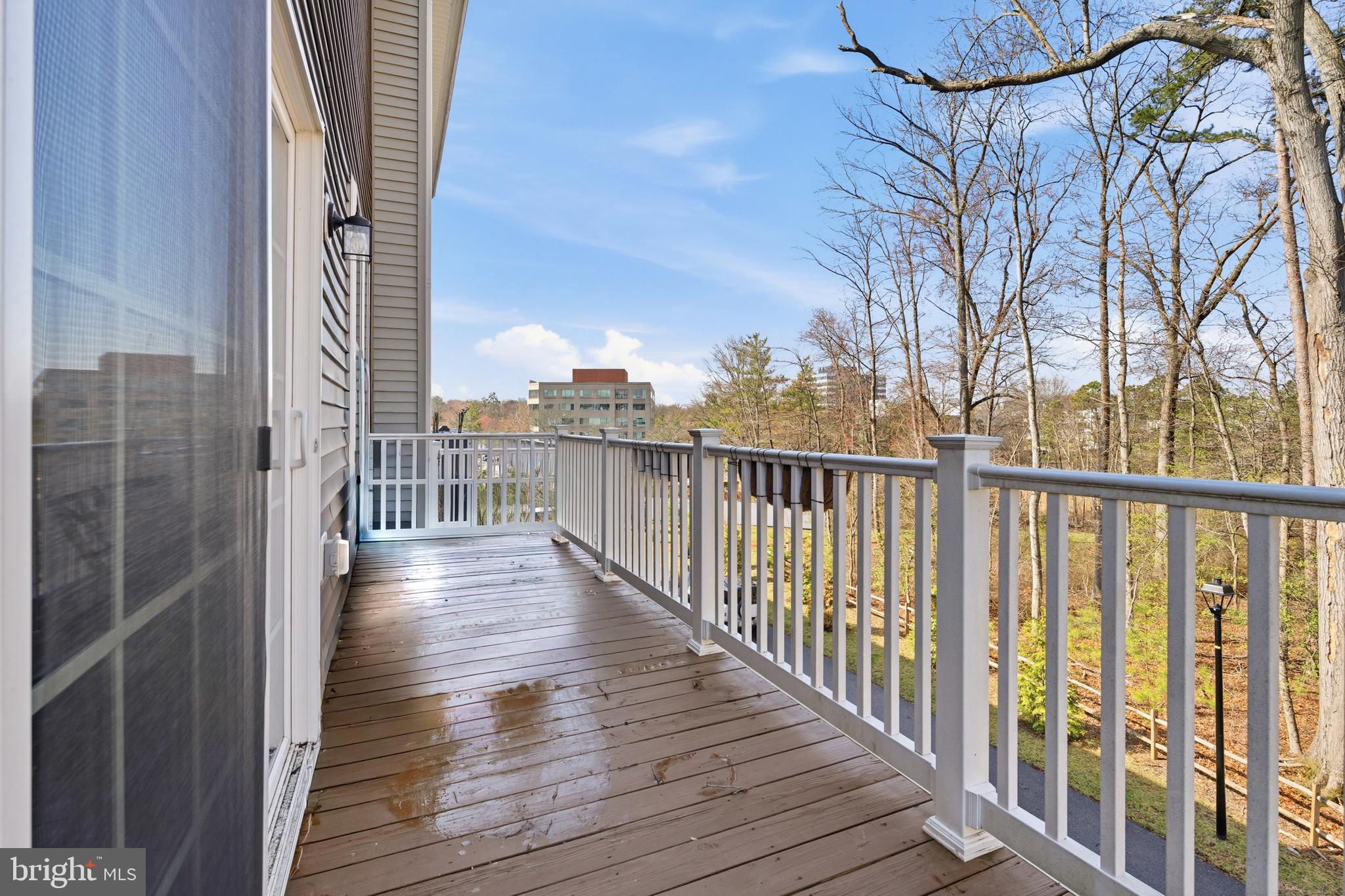 GLENN DALE COMMONS - Residential