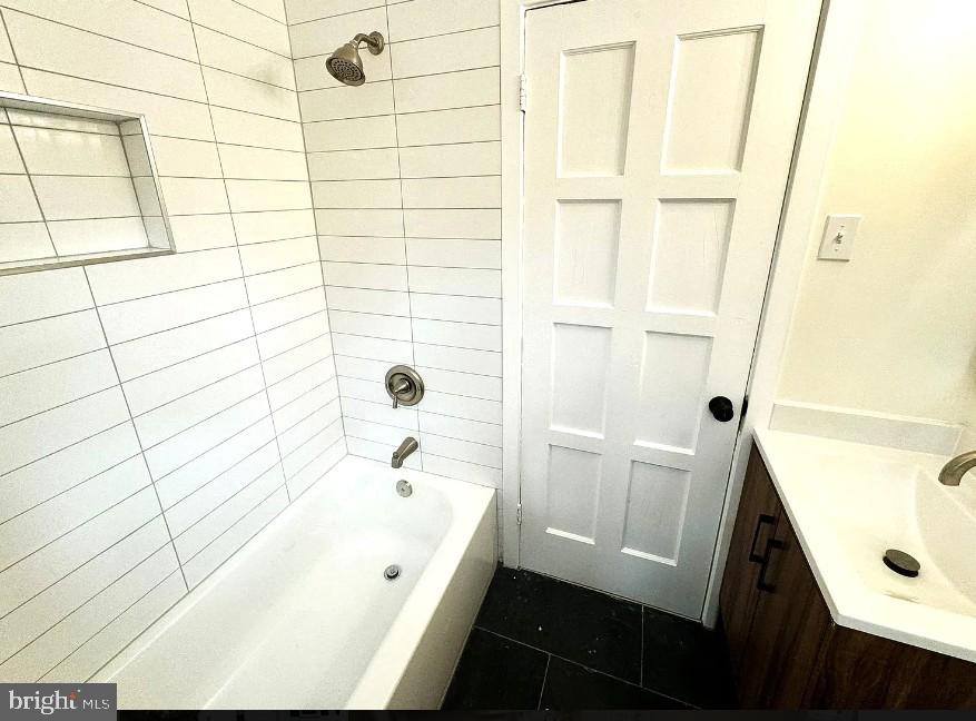 ALEXANDRIA - Residential Lease