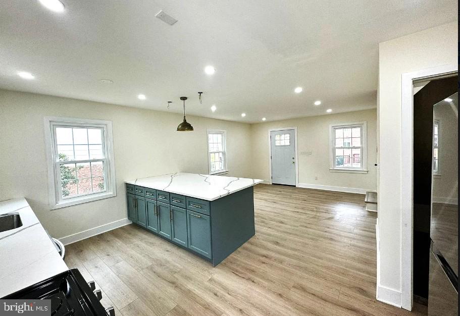 ALEXANDRIA - Residential Lease