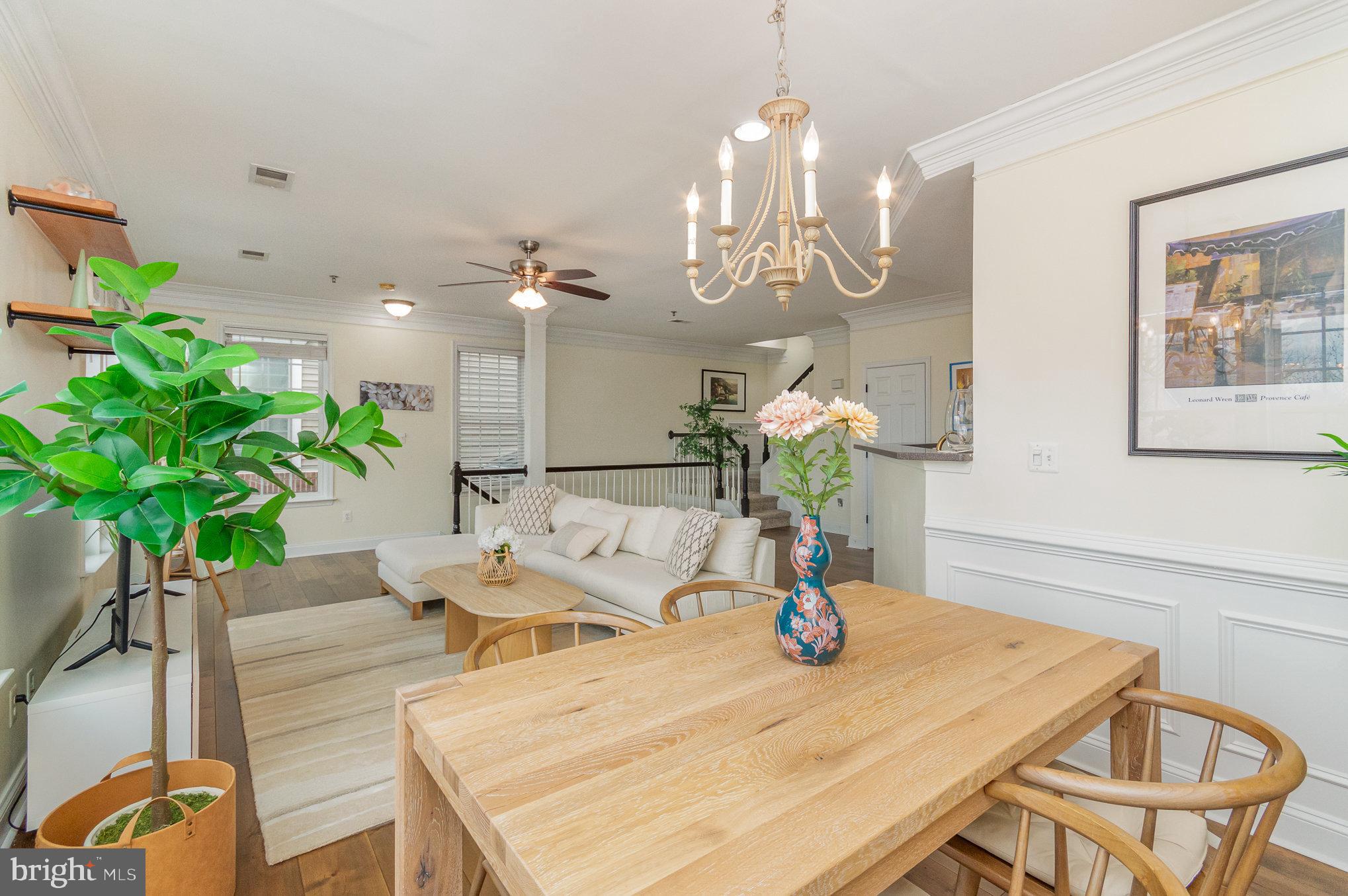 GROVETON WOODS - Residential