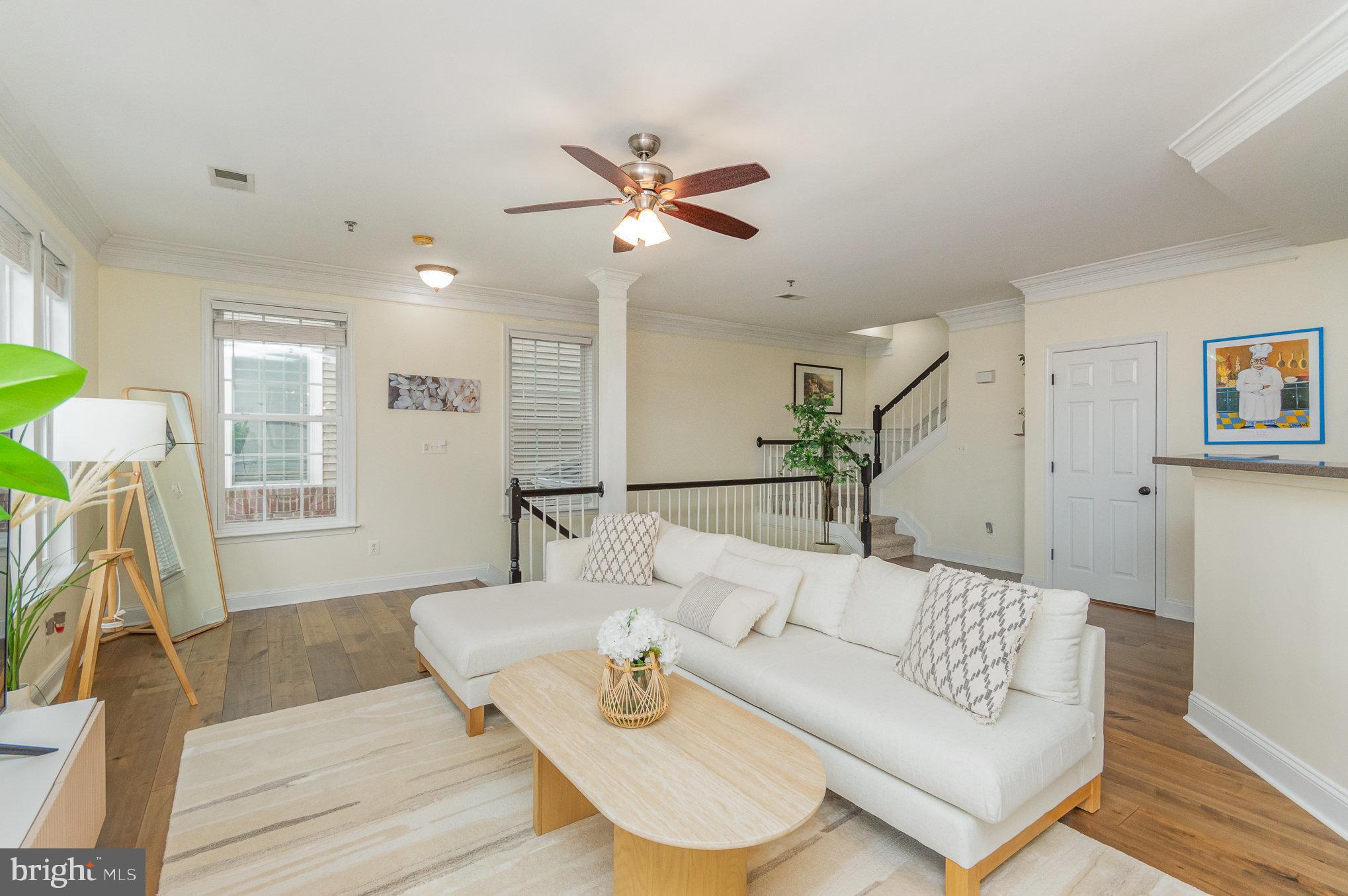 GROVETON WOODS - Residential