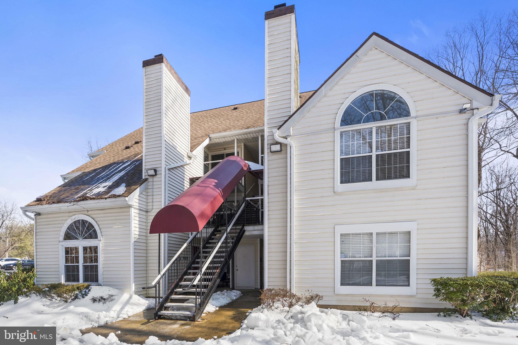 LAKE ARBOR - Residential