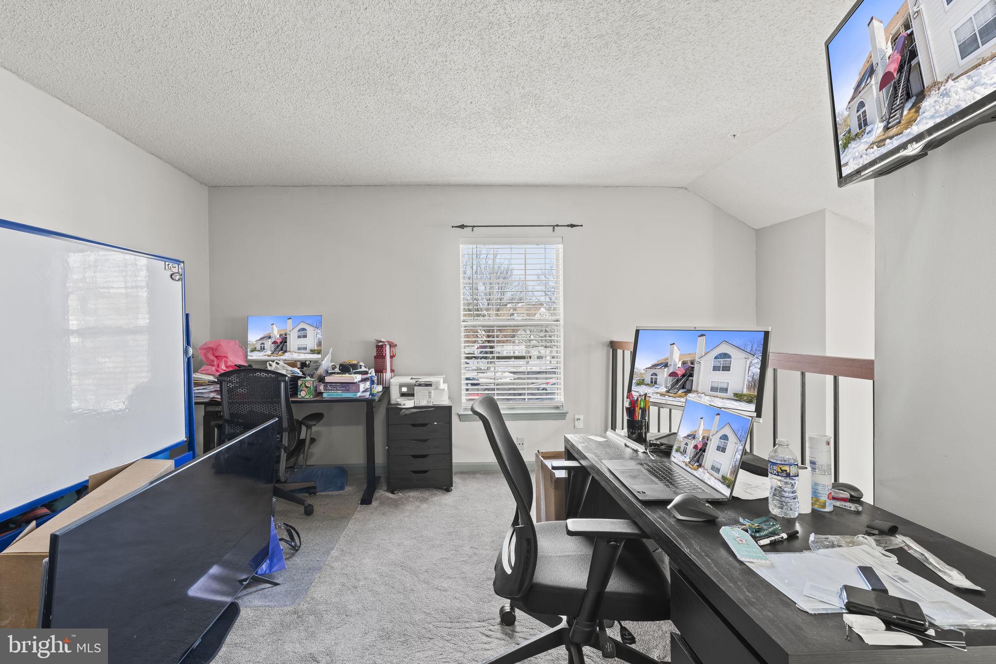 LAKE ARBOR - Residential