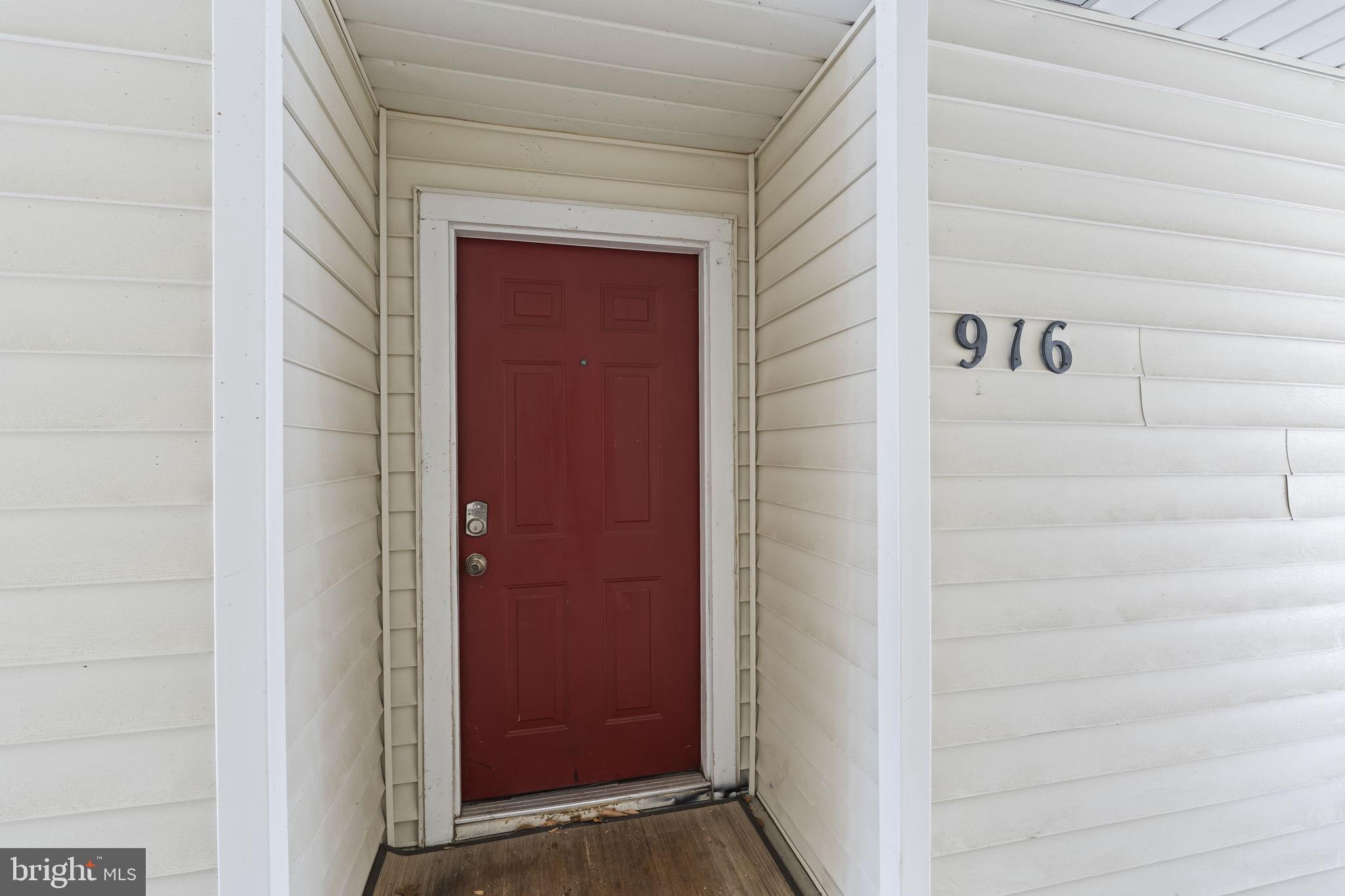 LAKE ARBOR - Residential