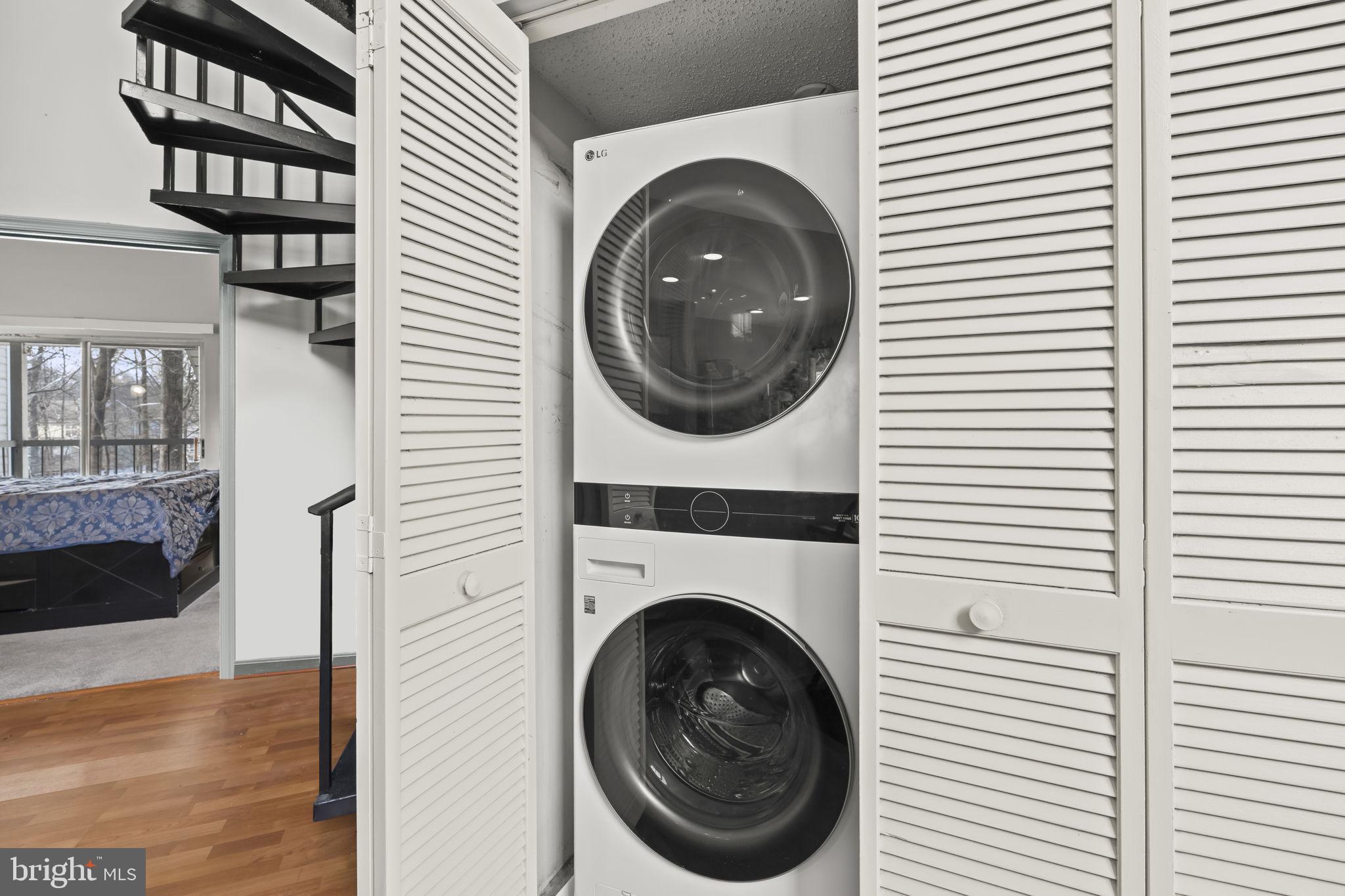 LAKE ARBOR - Residential