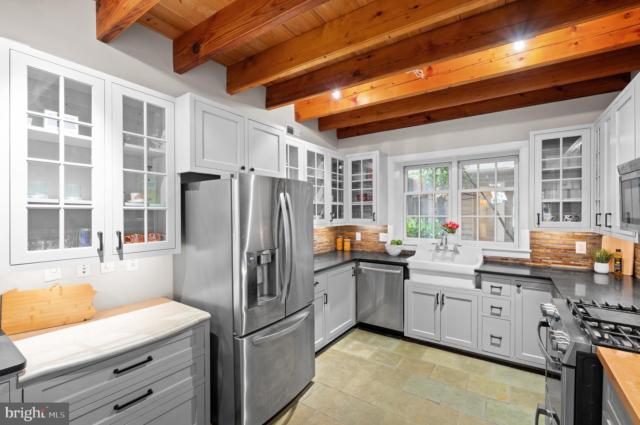 BELLA VISTA - Residential