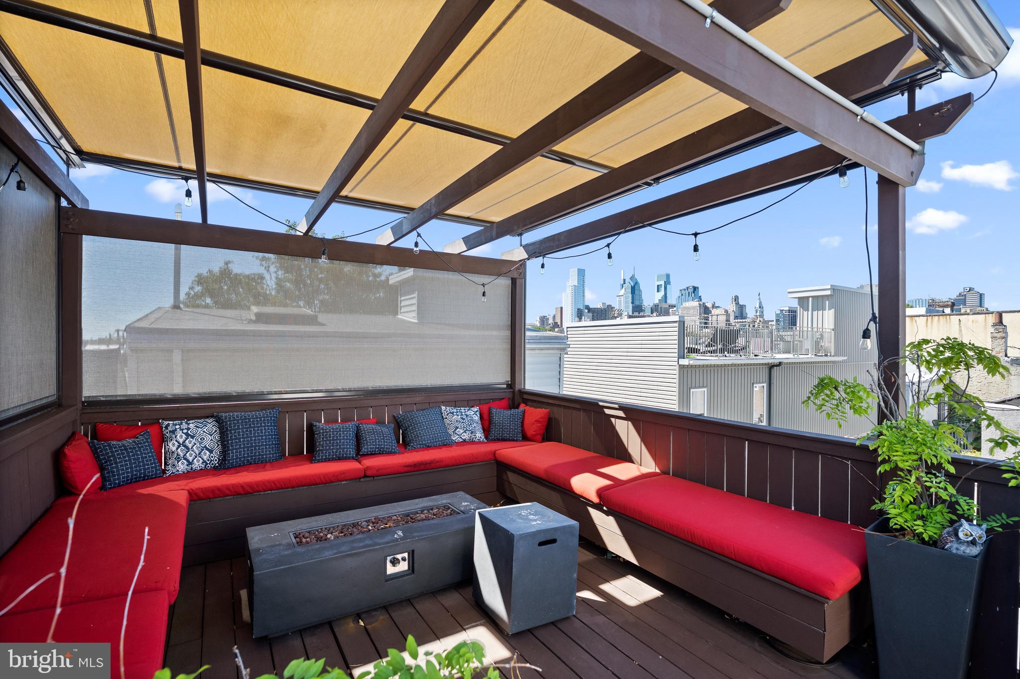 BELLA VISTA - Residential