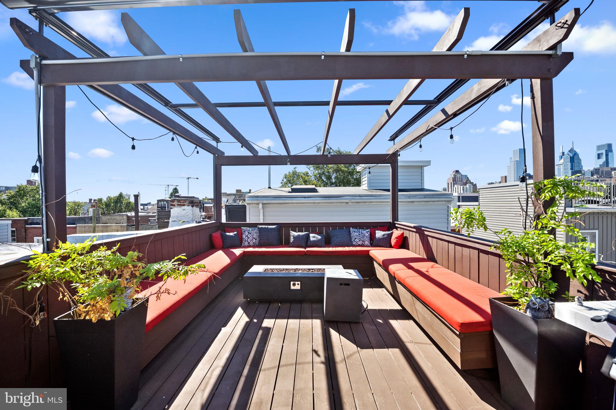 BELLA VISTA - Residential