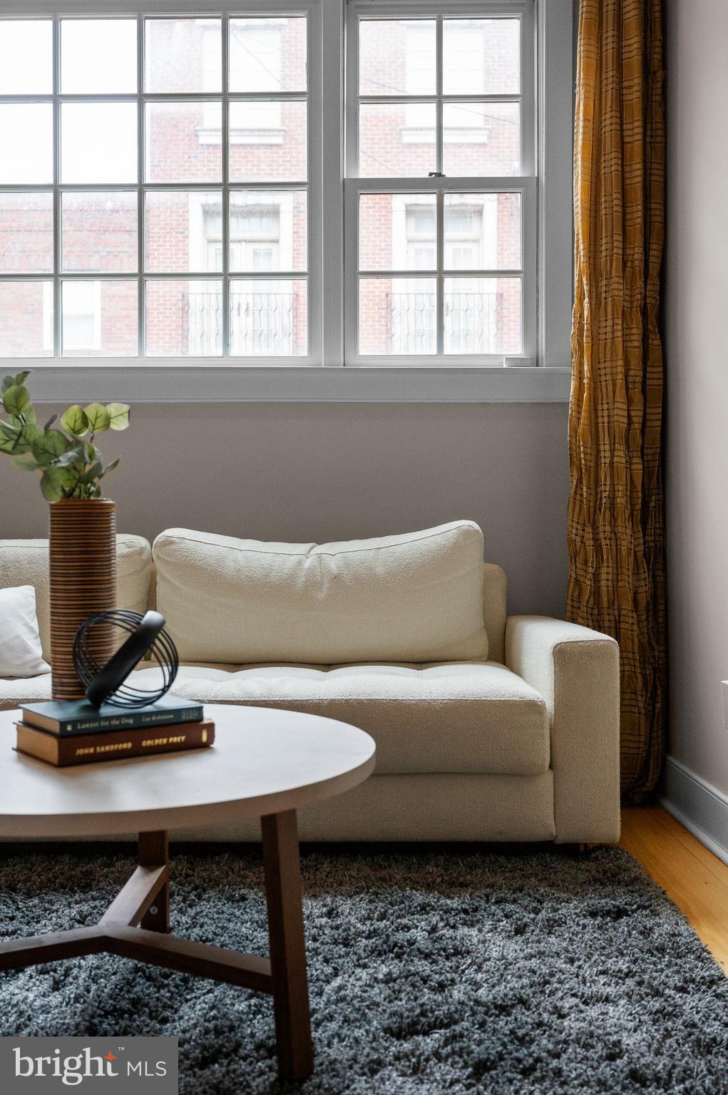 BELLA VISTA - Residential