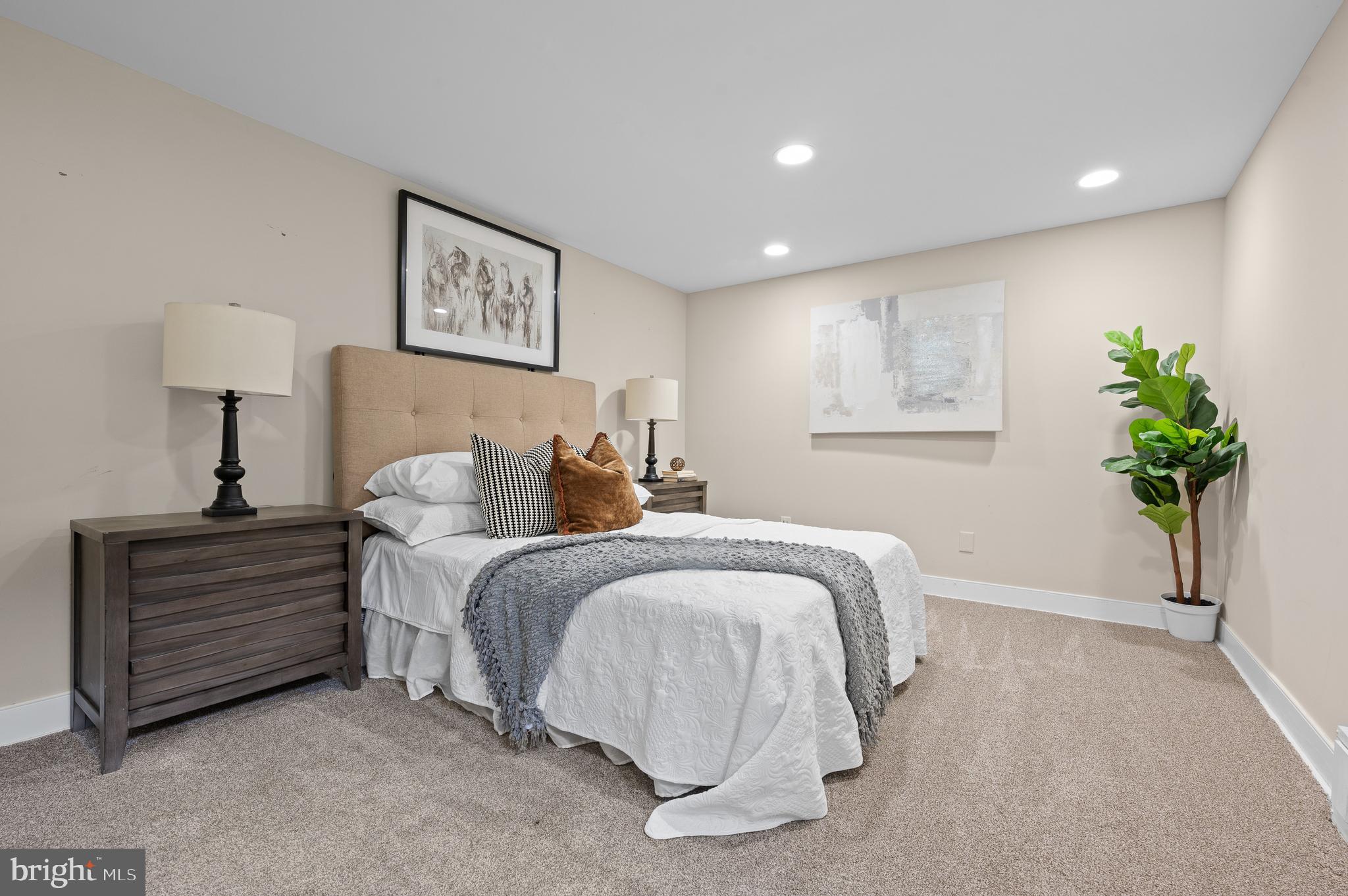 BELLA VISTA - Residential