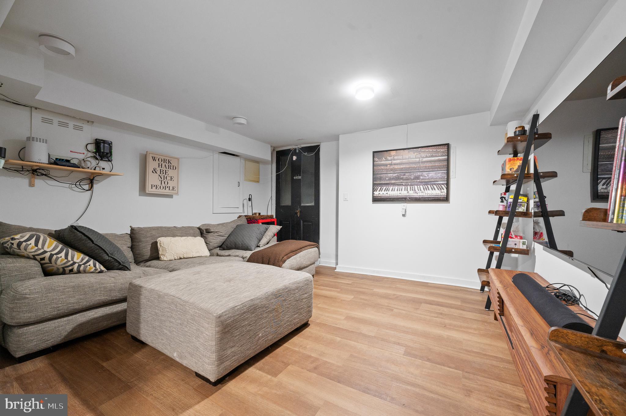 BELLA VISTA - Residential