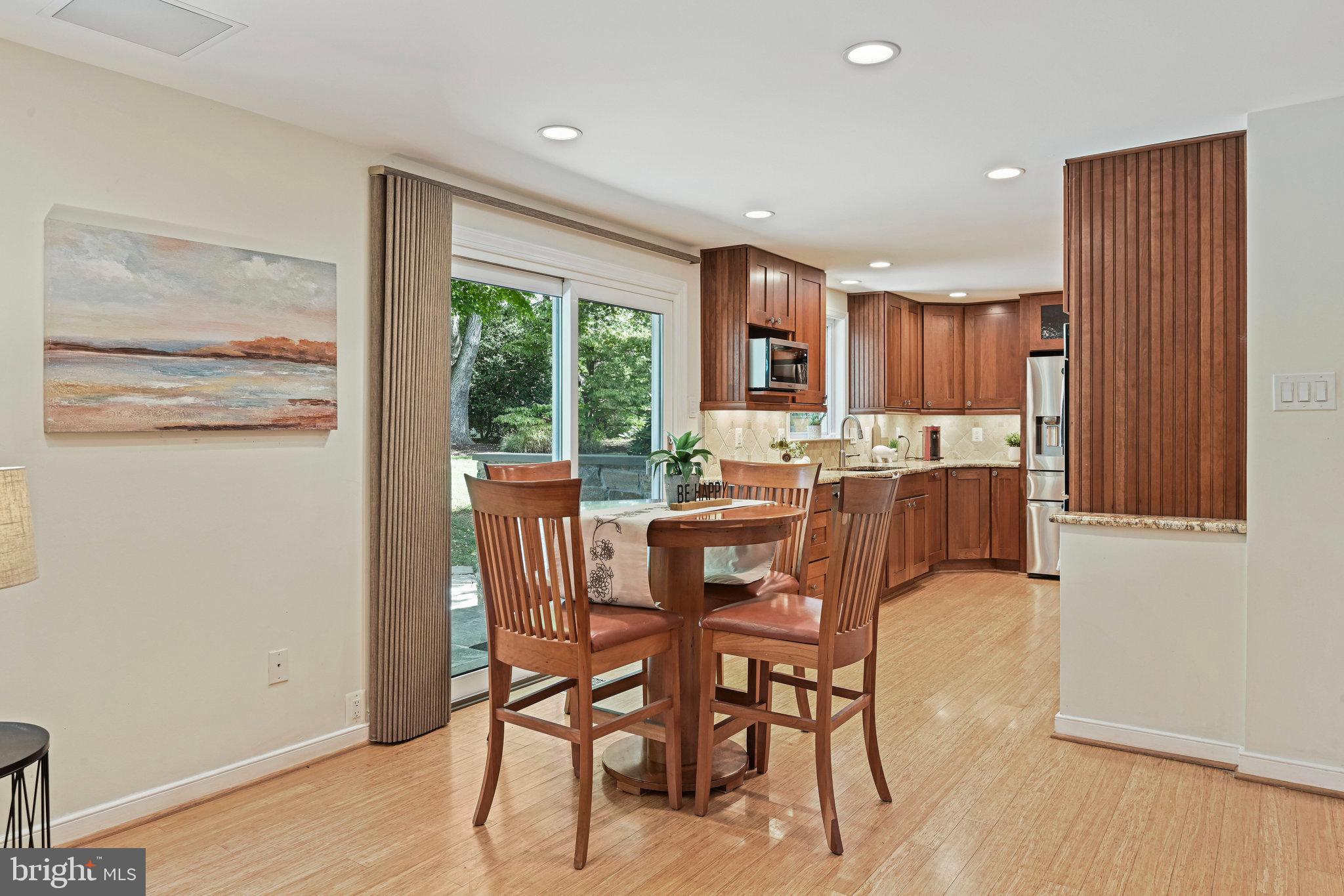 SUNNYBROOK - Residential