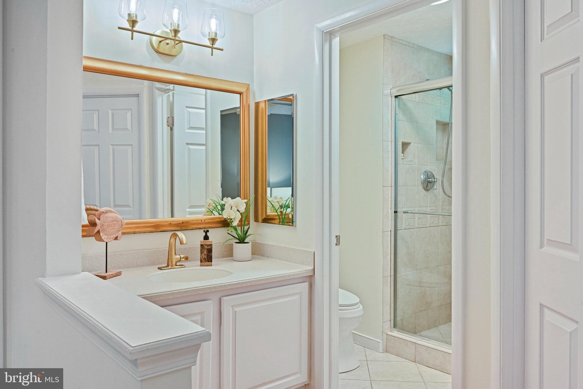 SUNNYBROOK - Residential