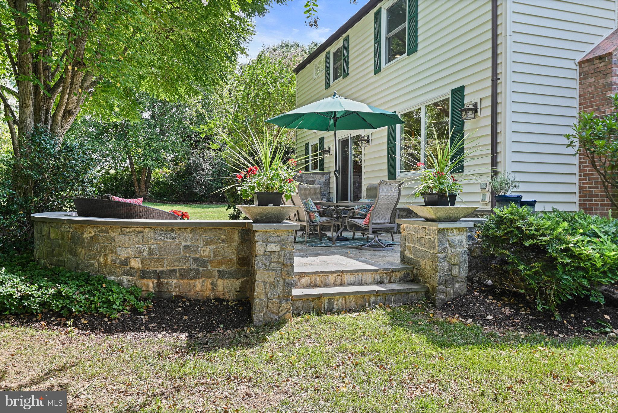 SUNNYBROOK - Residential