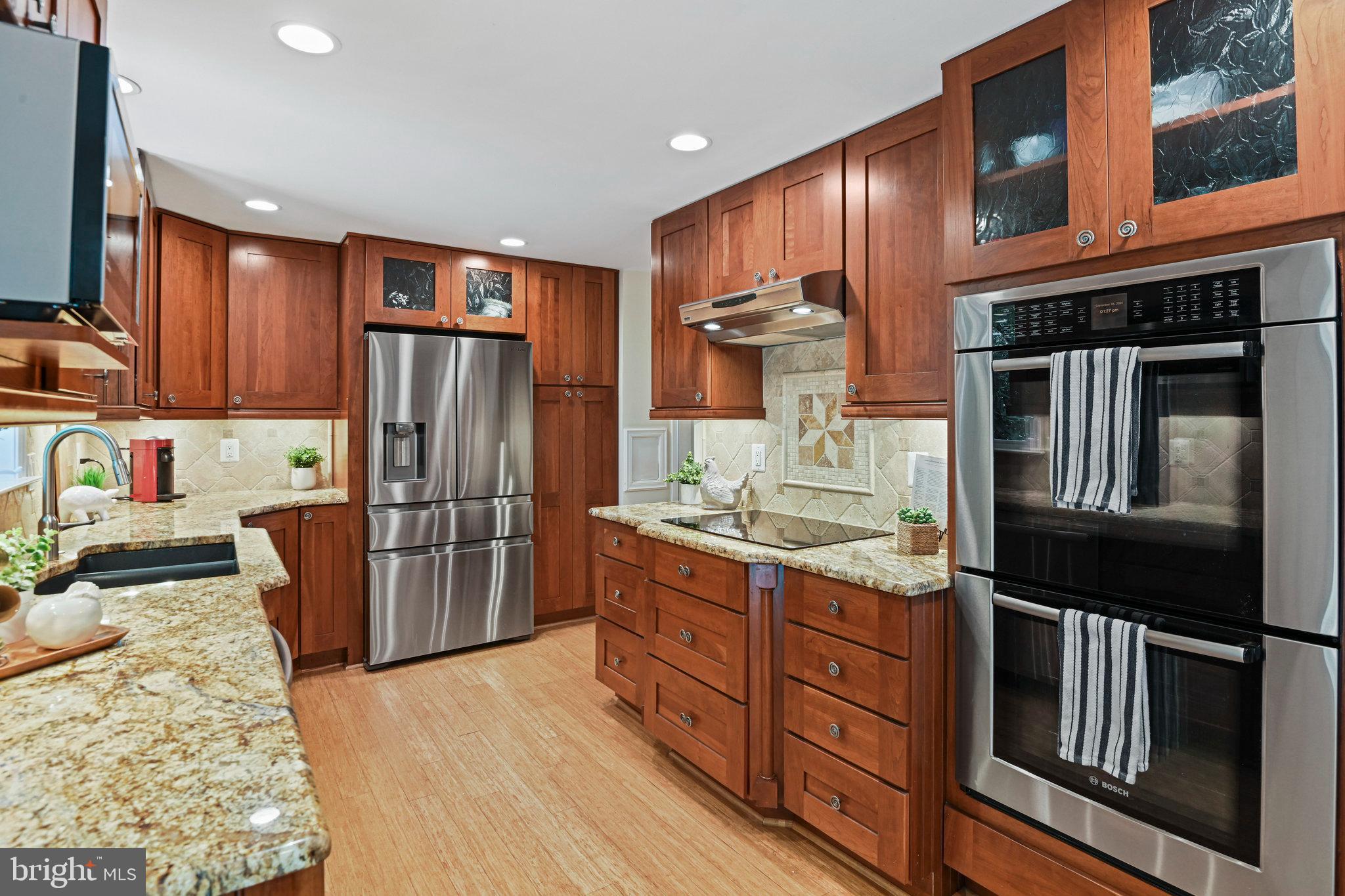 SUNNYBROOK - Residential