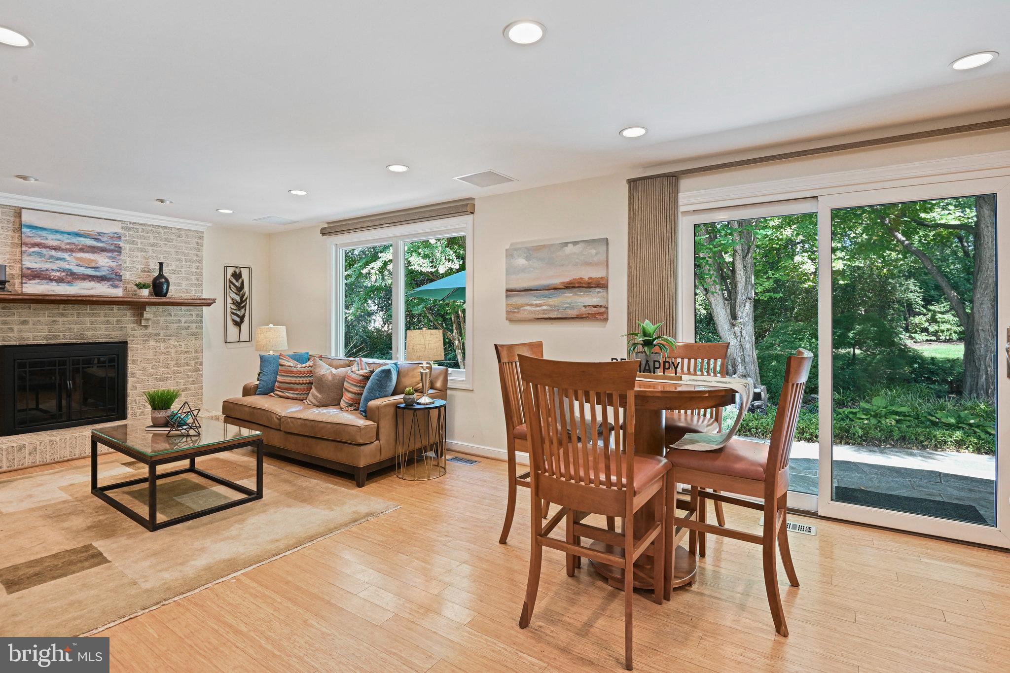 SUNNYBROOK - Residential