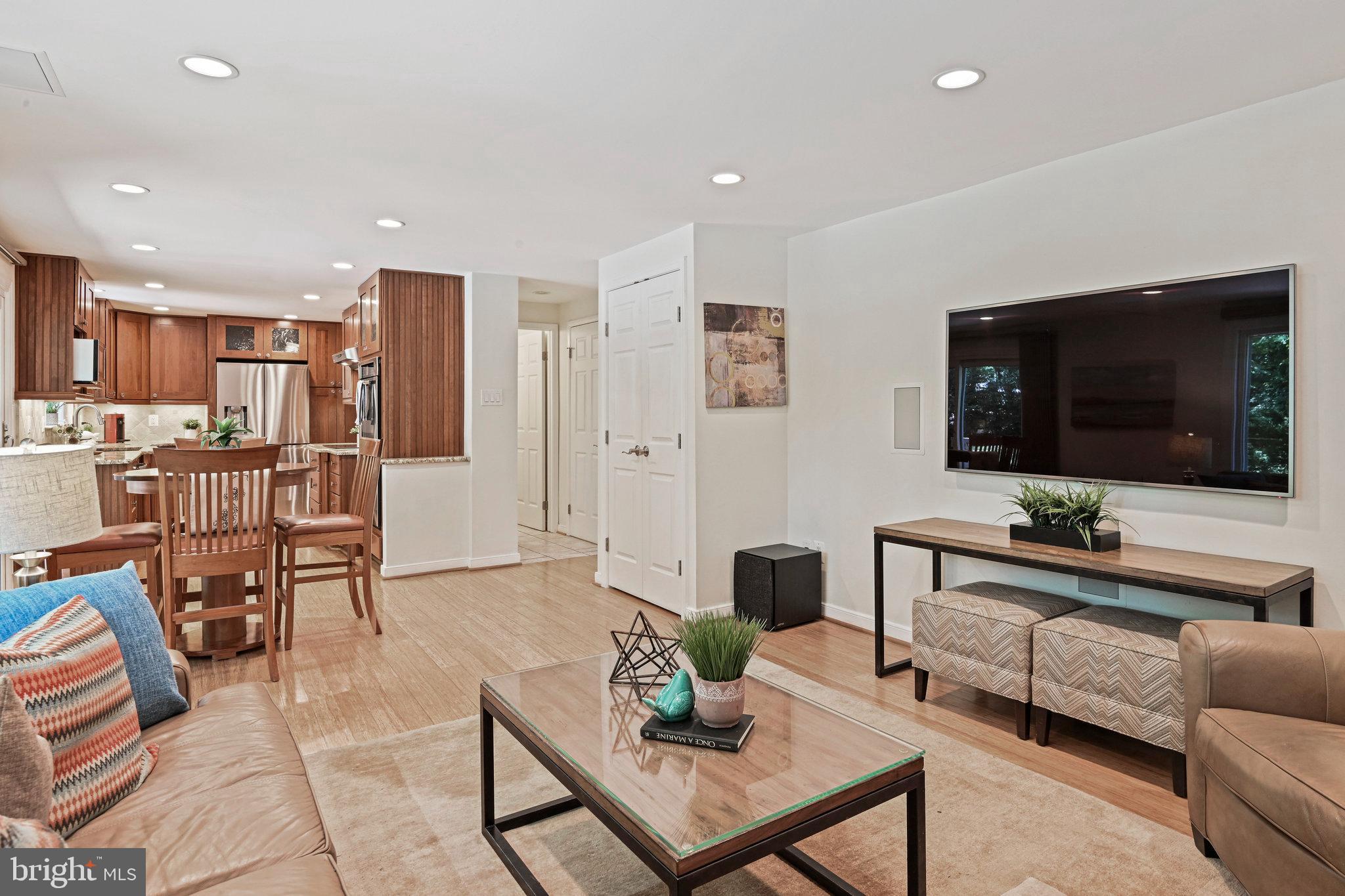 SUNNYBROOK - Residential