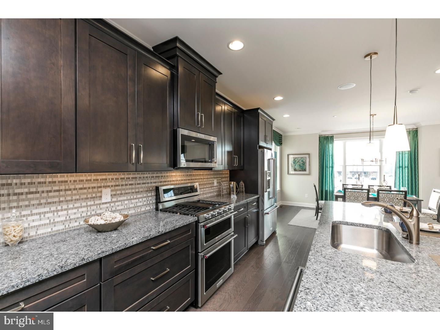PARKVIEW - Residential