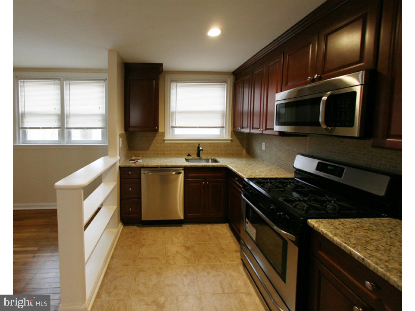 LAWNCREST - Residential