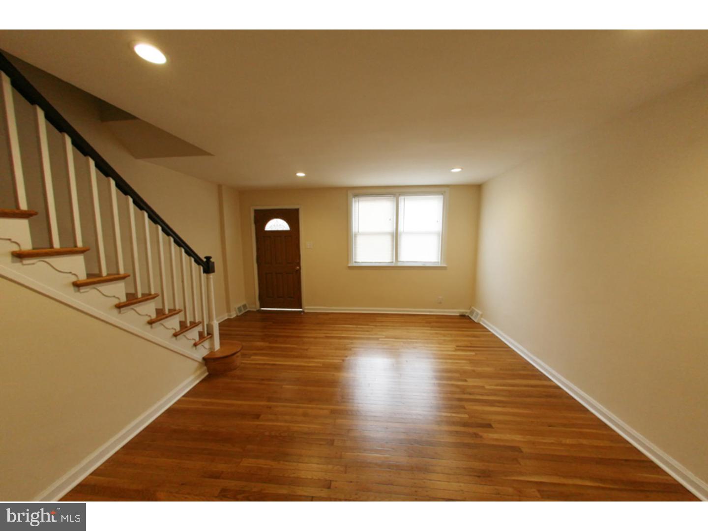 LAWNCREST - Residential