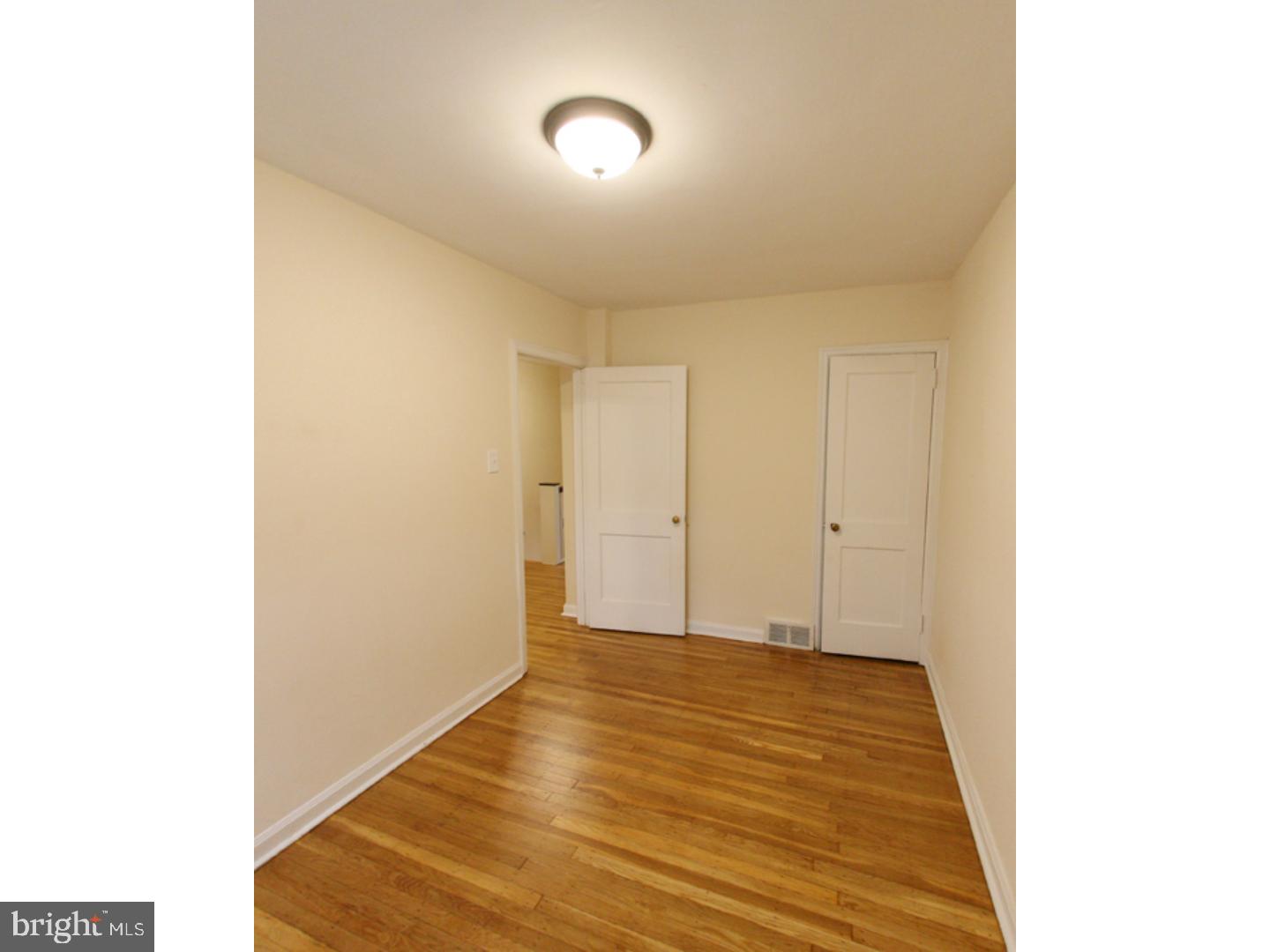 LAWNCREST - Residential