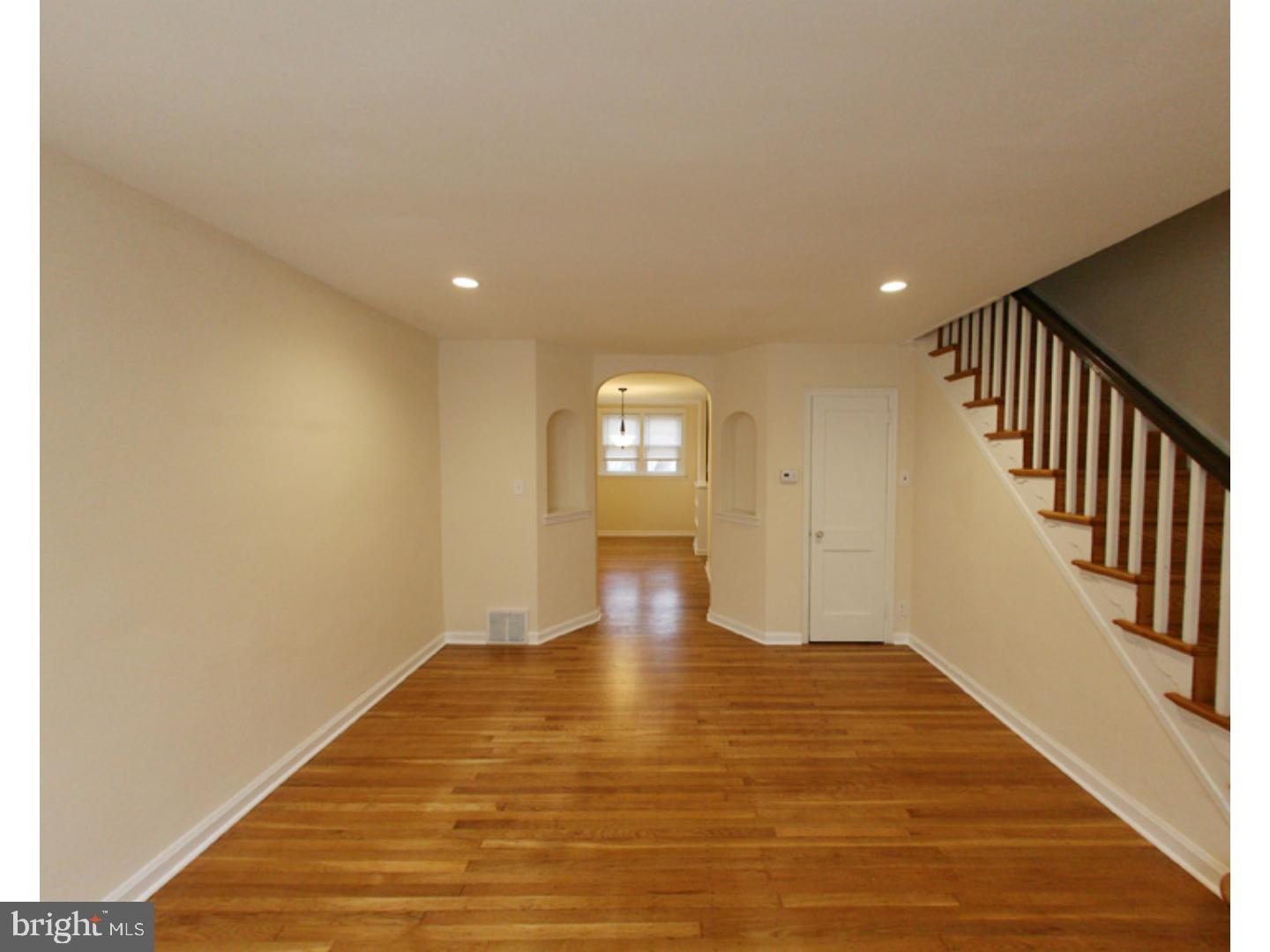 LAWNCREST - Residential