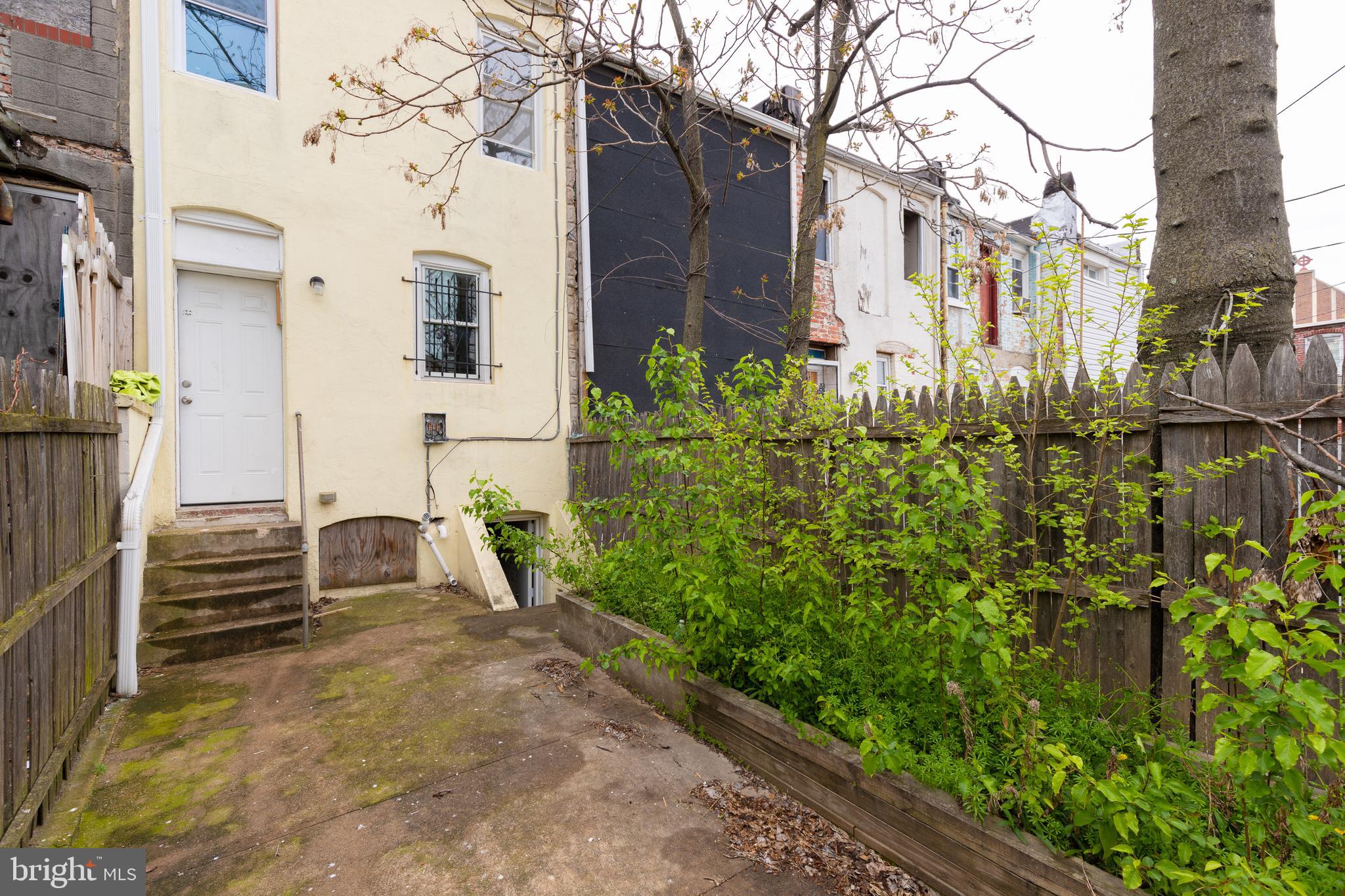 MCELDERRY PARK - Residential