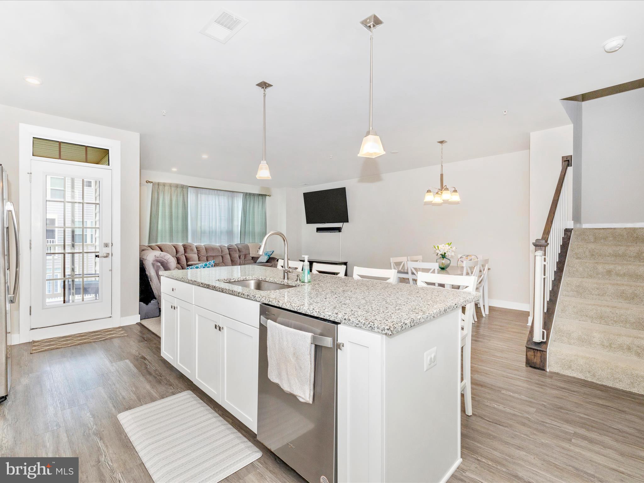 JEFFERSON PLACE - Residential