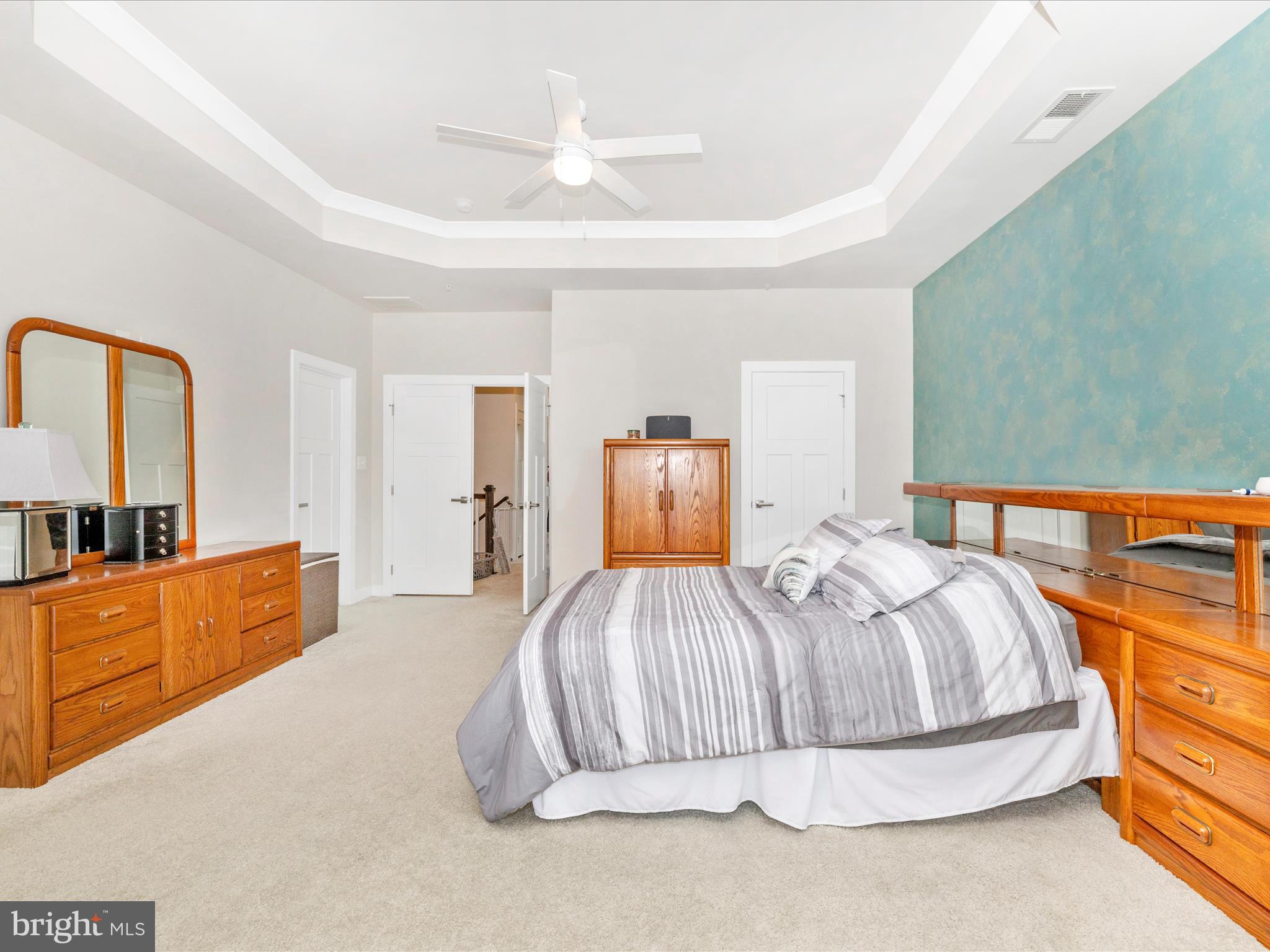 JEFFERSON PLACE - Residential