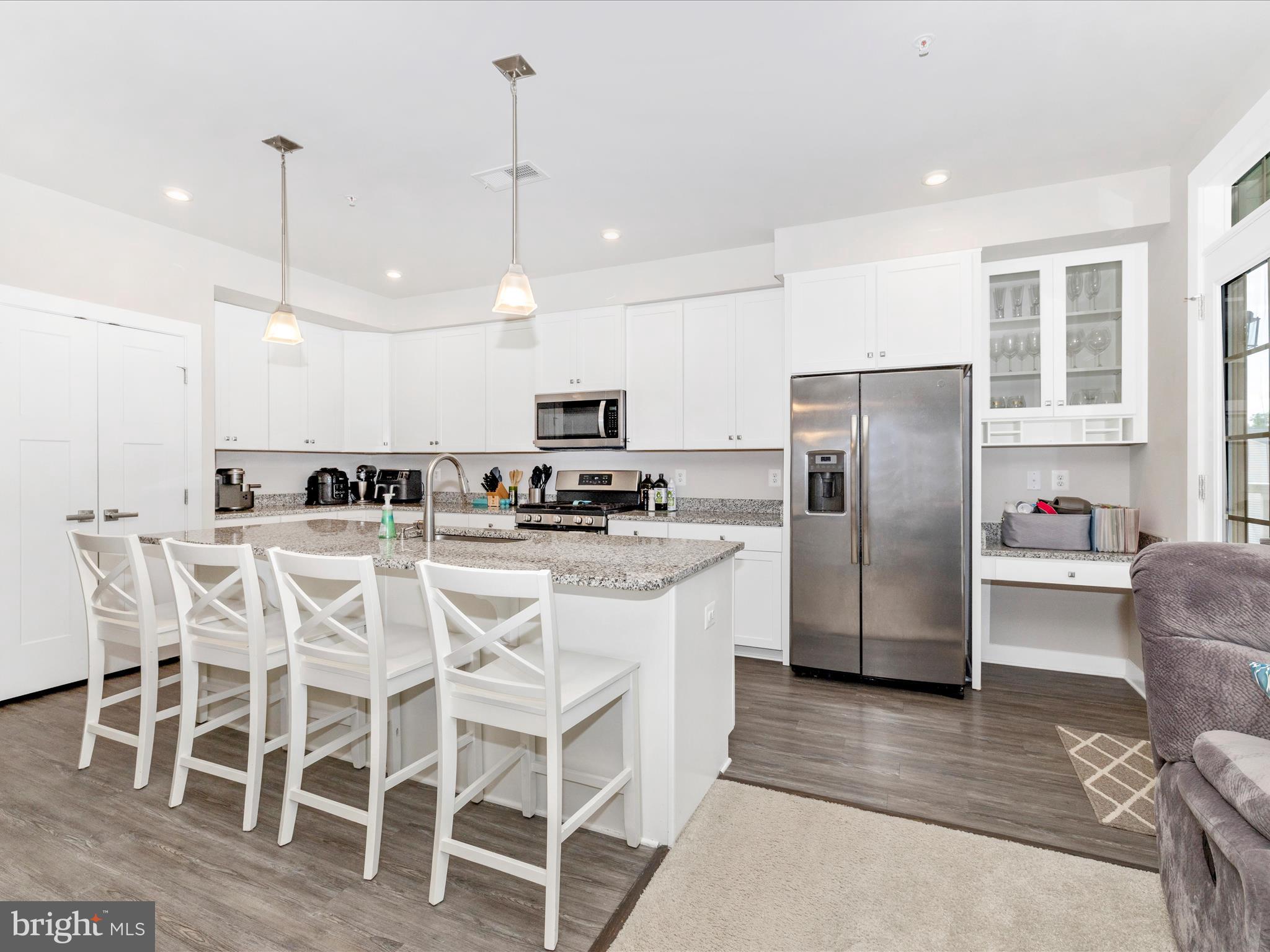 JEFFERSON PLACE - Residential