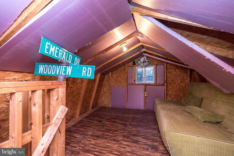 YARDLEY HUNT - Residential