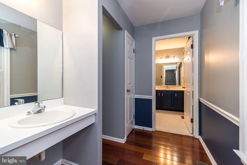 YARDLEY HUNT - Residential