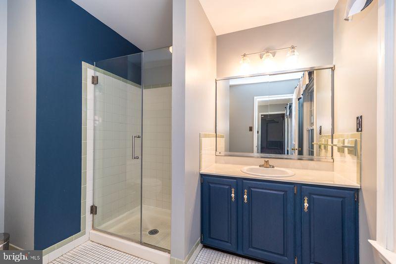 YARDLEY HUNT - Residential