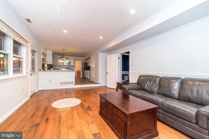 YARDLEY HUNT - Residential