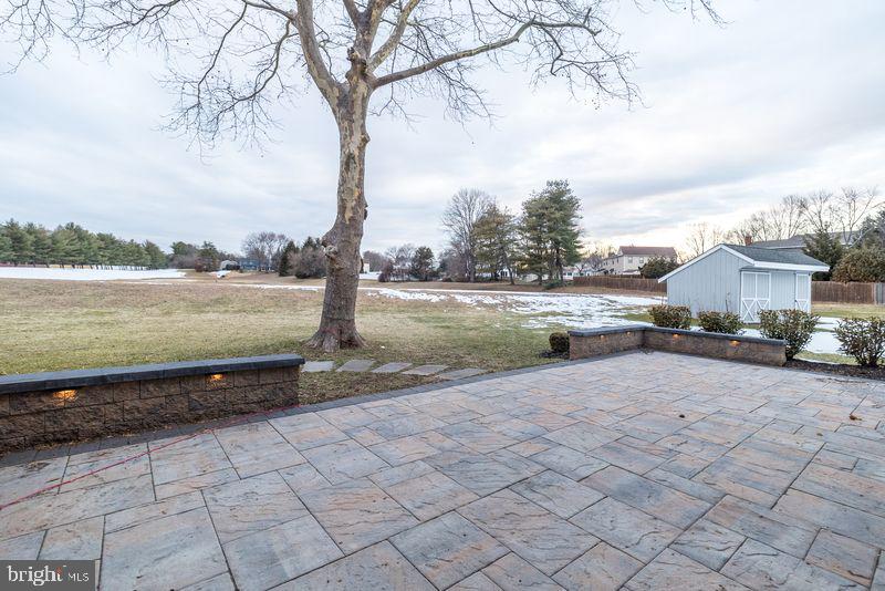 YARDLEY HUNT - Residential