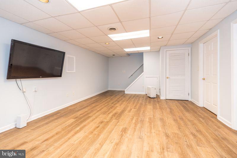 YARDLEY HUNT - Residential