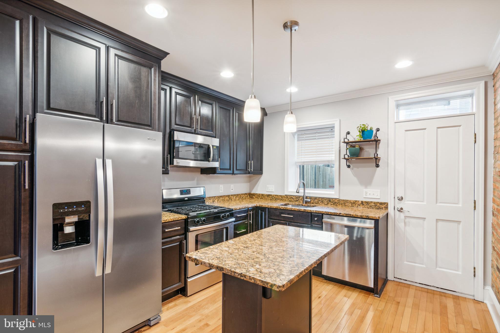 CANTON - Residential