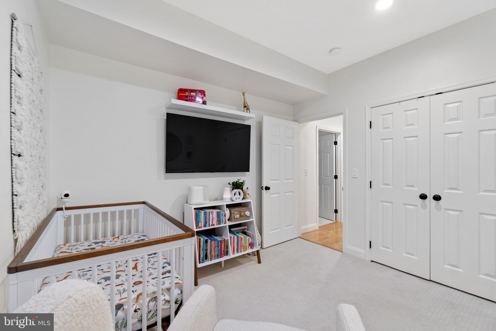 COLUMBIA TOWN CENTER - Residential