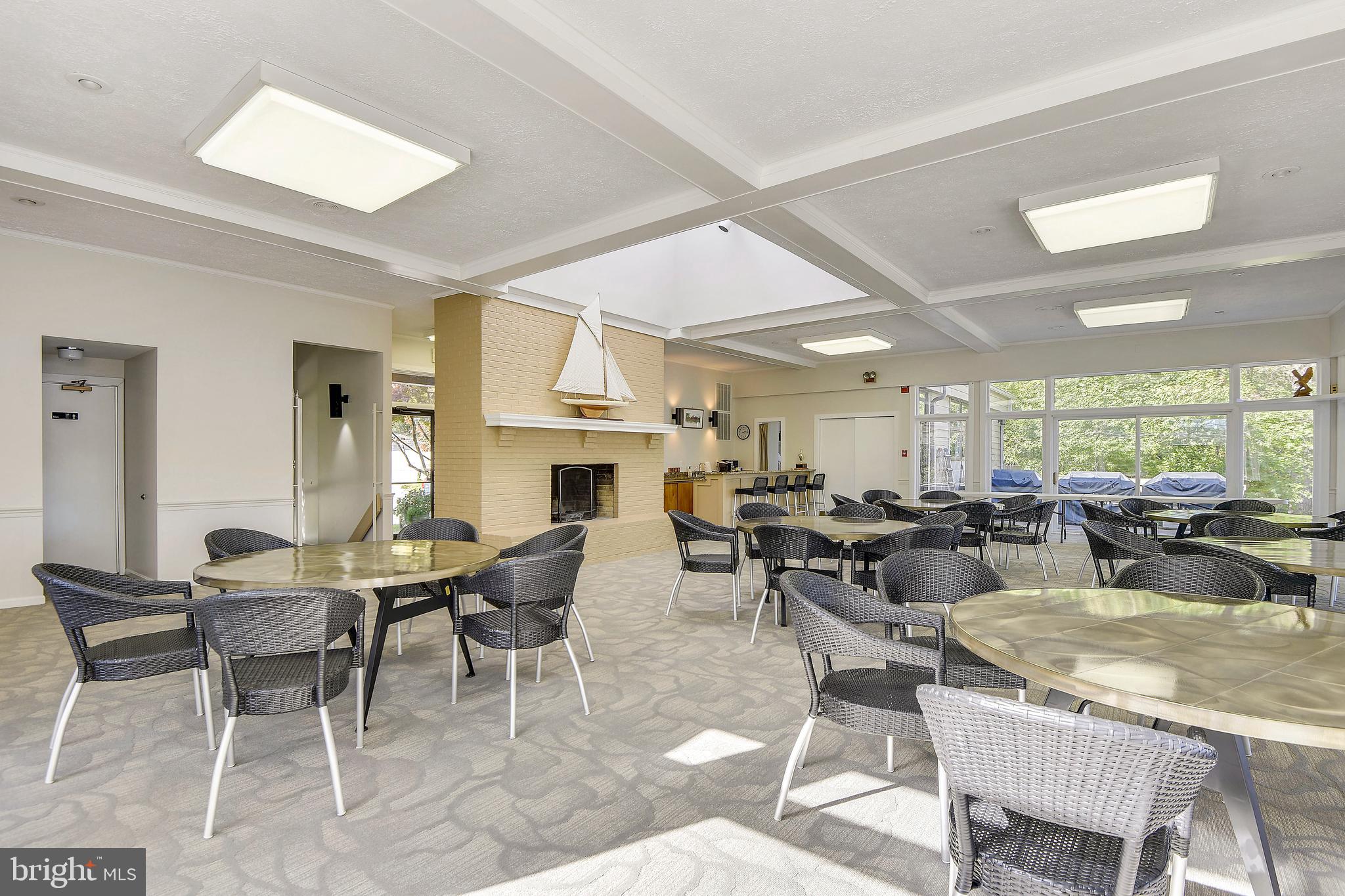 HARBOR HILLS - Residential