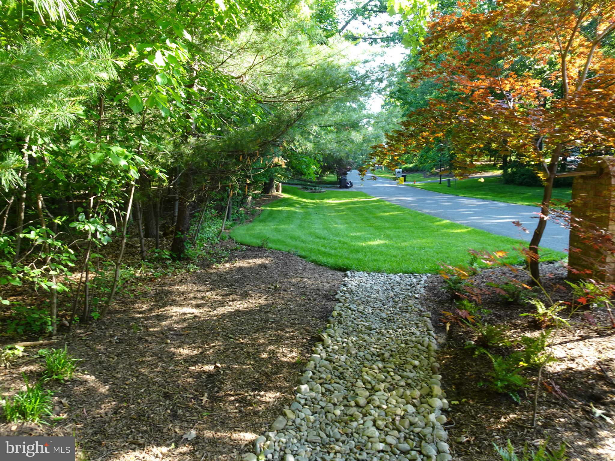 HARBOR HILLS - Residential