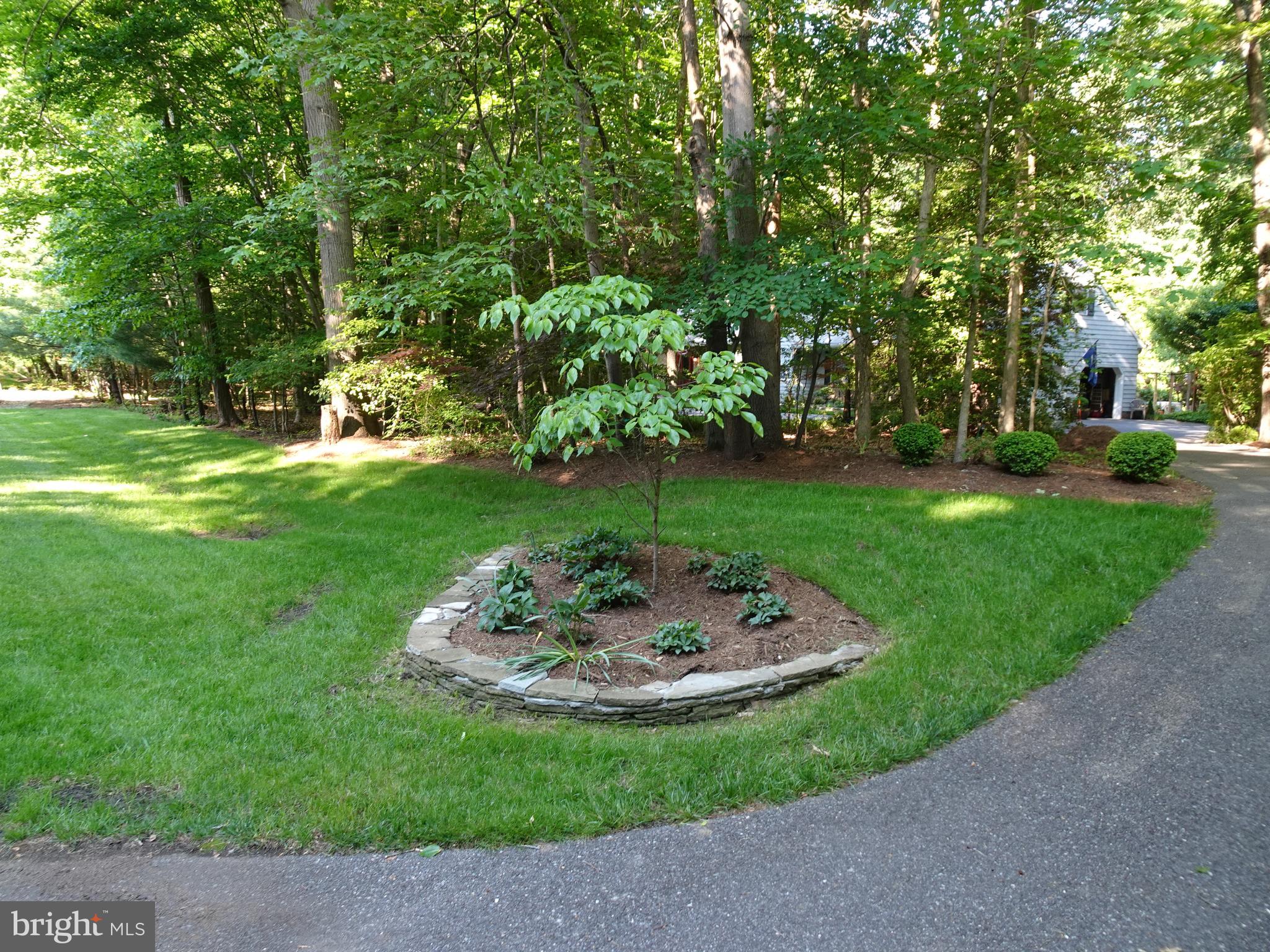 HARBOR HILLS - Residential