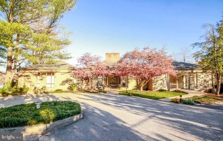 HARBOR HILLS - Residential