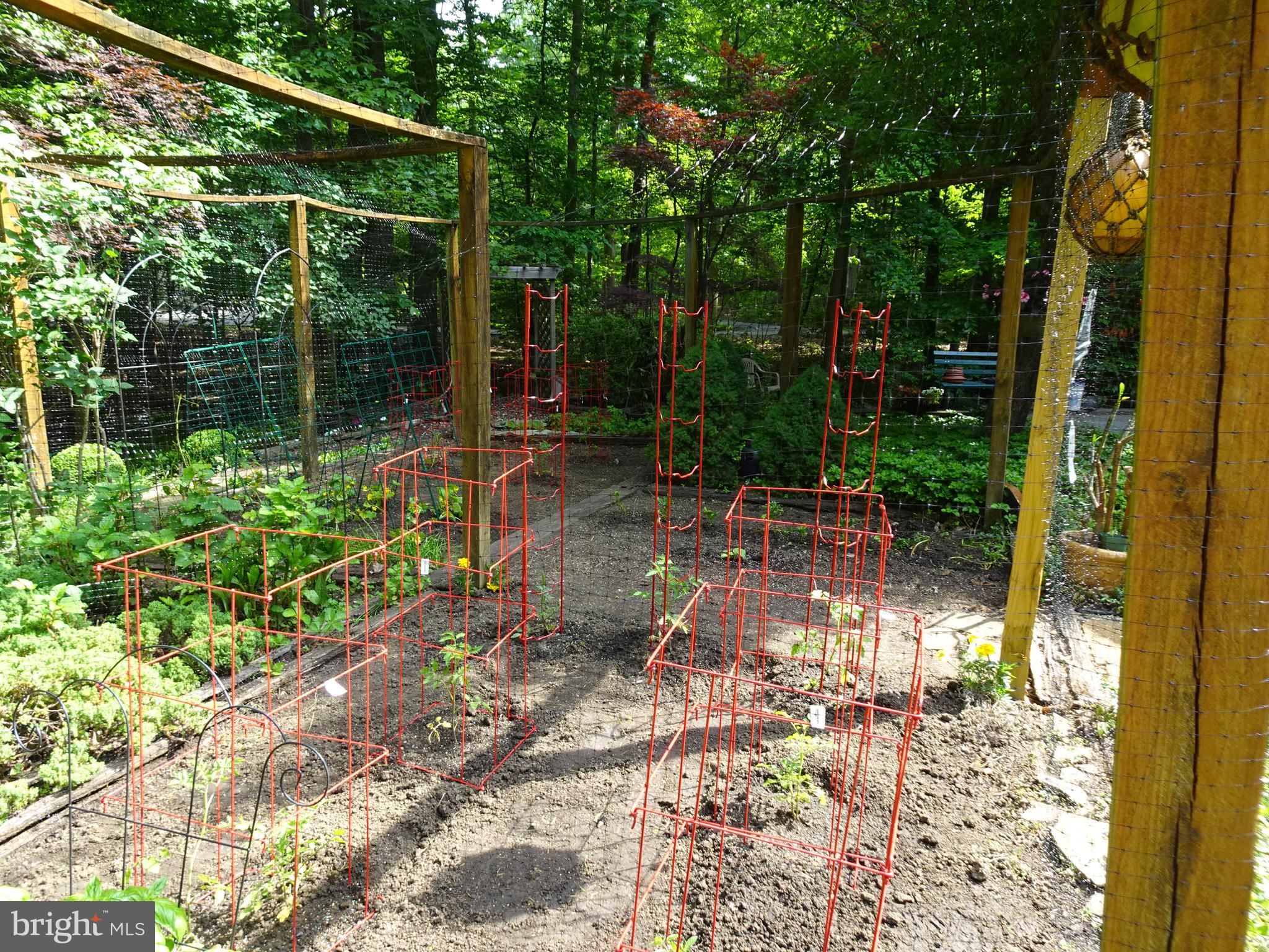 HARBOR HILLS - Residential