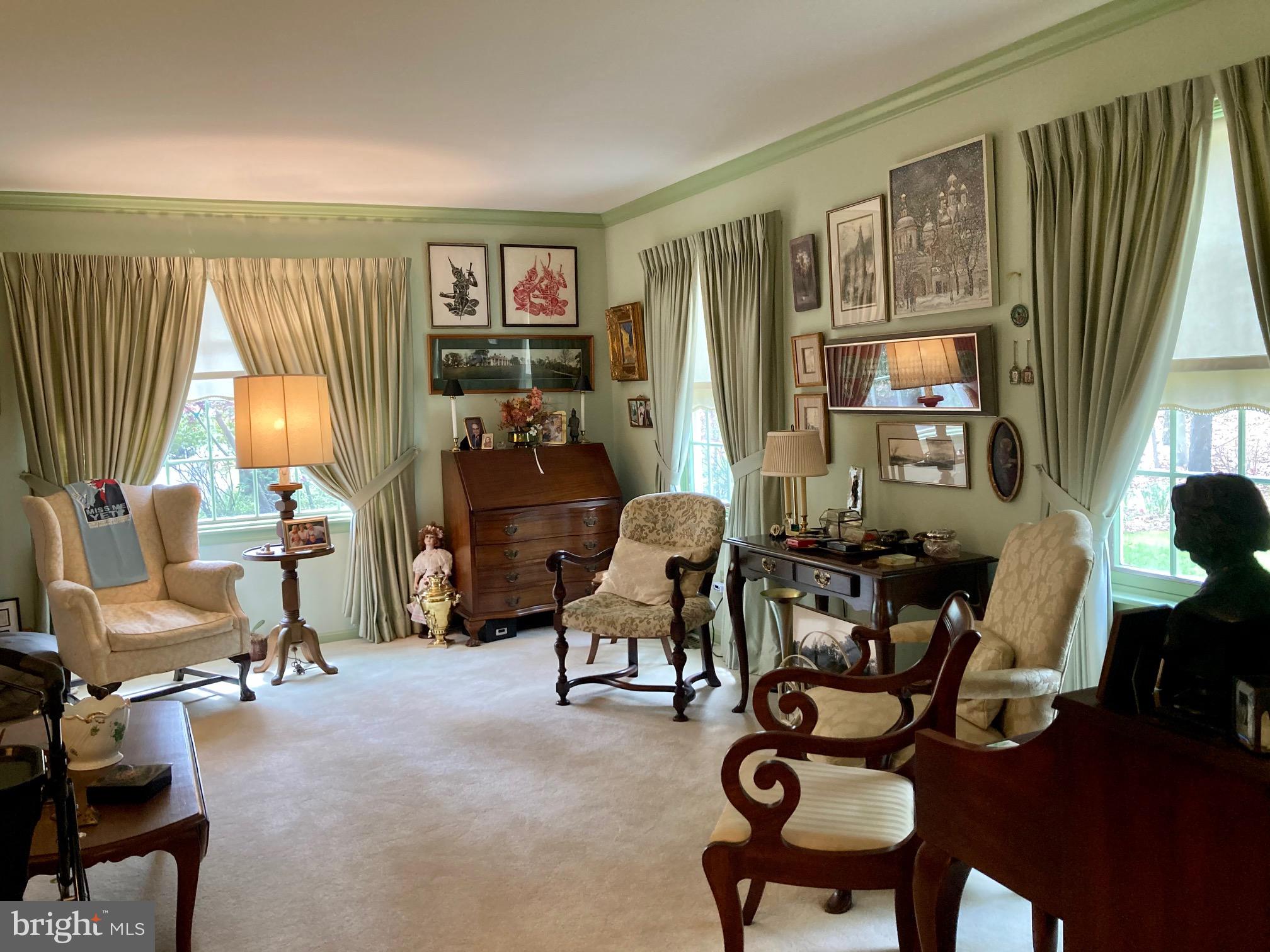 HARBOR HILLS - Residential