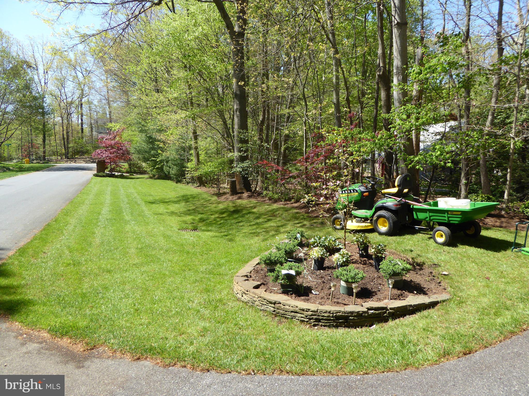 HARBOR HILLS - Residential