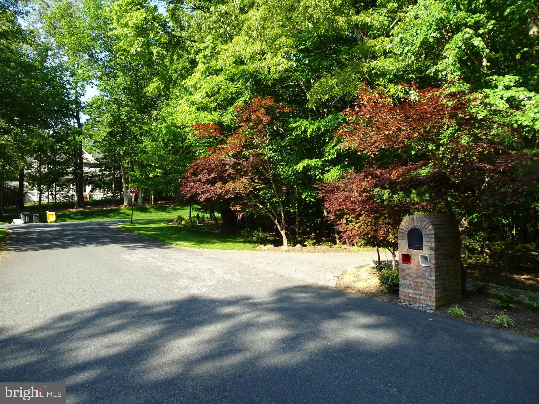 HARBOR HILLS - Residential